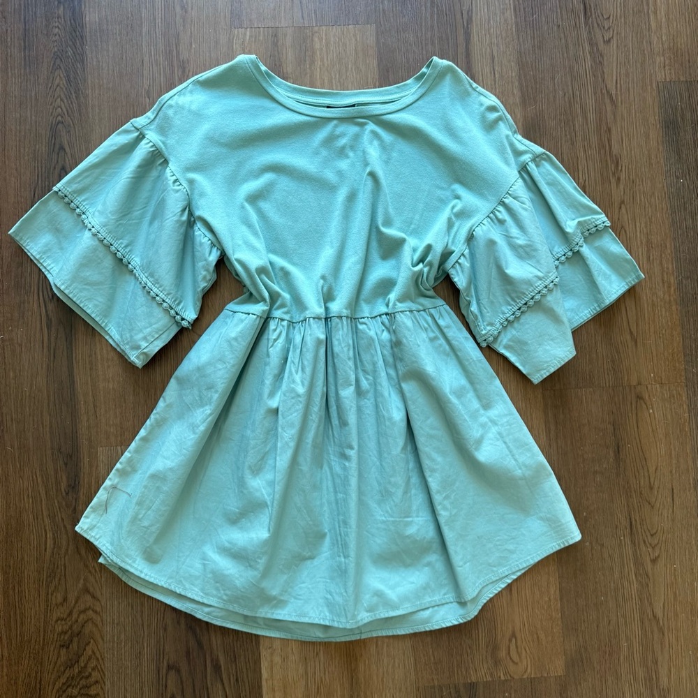 NWT Small Bobeau Sage Grren Pleated Ruffled Kimono Whimsy Top